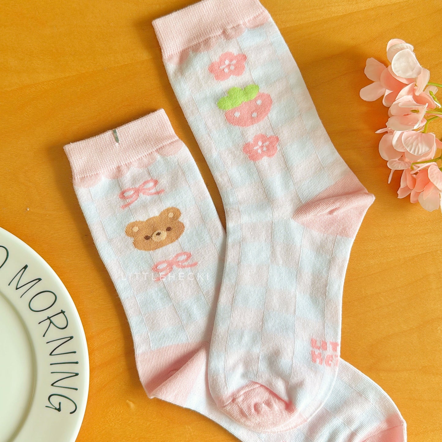 StrawBeary Socks