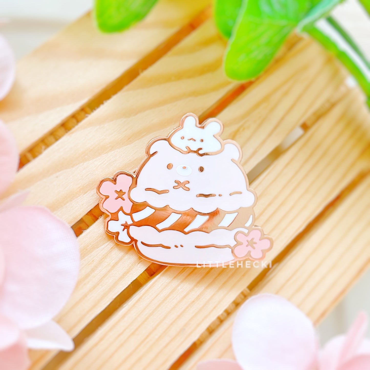 Spring Bear-caron Enamel Pin