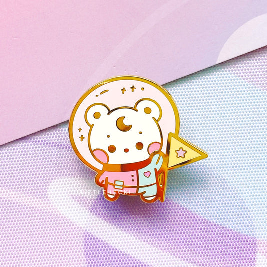 Sammy Enamel Pin